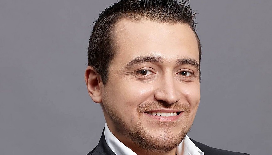 Alexander Perederi, Product Marketing Manager LG Mobile Communication