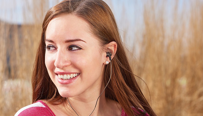 Der Winzling mit Kopfhörer als perfekter Tagesbegleiter